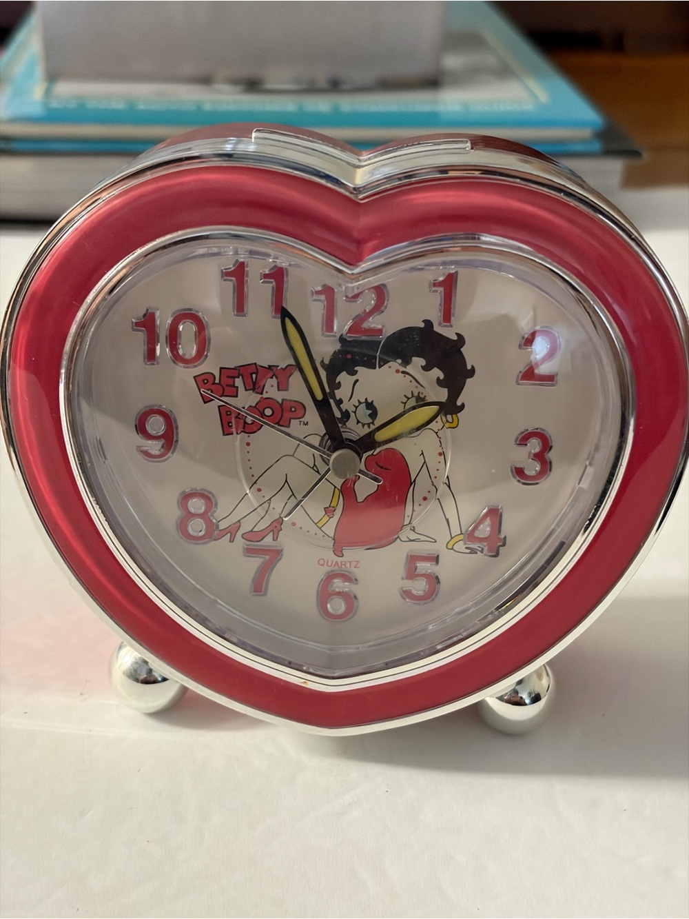 Vintage 2006 Betty Boop Red and Pink Heart Shaped Alarm Clock